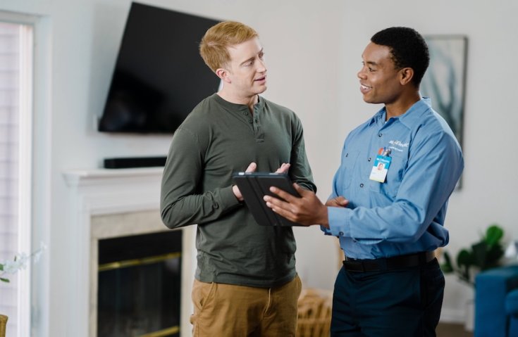 7 Reasons to Hire a Professional for Smart Home Installation<